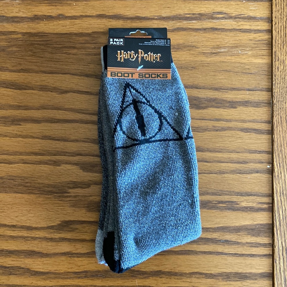 NEW Harry Potter Deathly Hallows / Dark Mark 2-Pack socks for shoe size 6 - 12